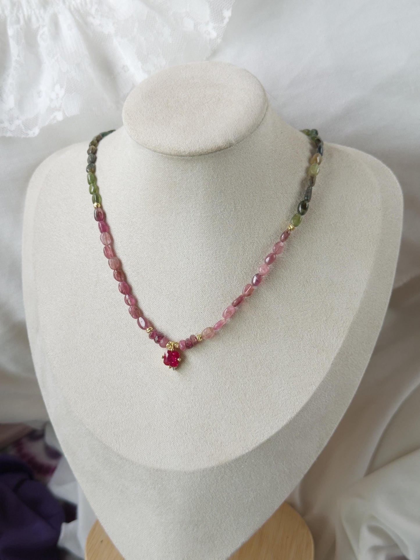 Laurel Necklace
