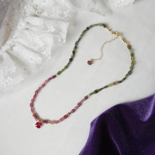 Laurel Necklace